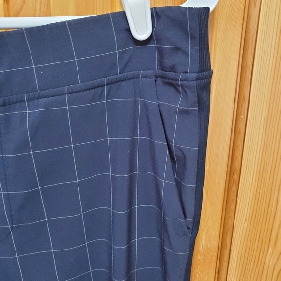 ATHLETA BROOKLYN TEXTURED ANKLE PANT NAVY BLUE WINDOW PANE PULL ON WOMEN SIZE 10 - Picture 16 of 16